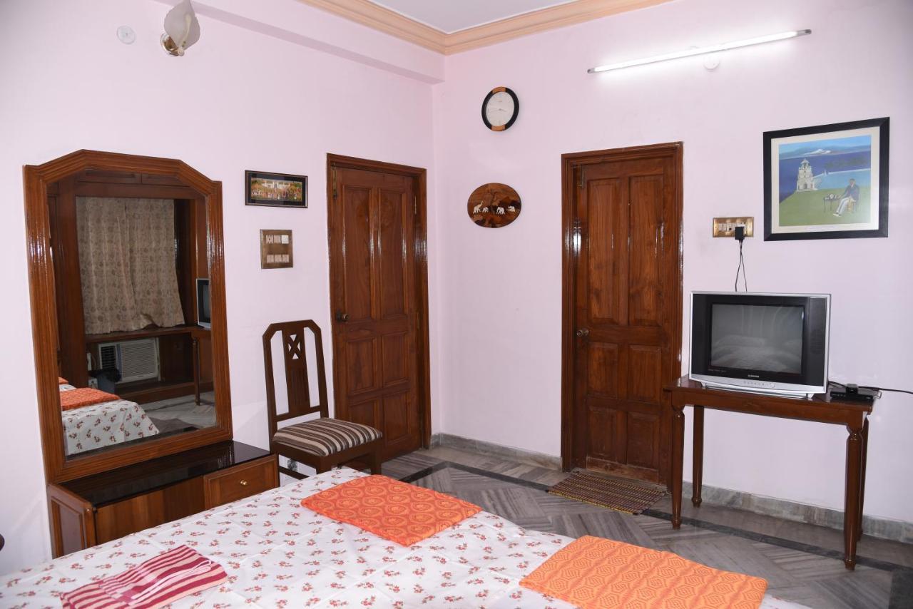 Anjani Mansion Hotel Hyderabad Exterior photo